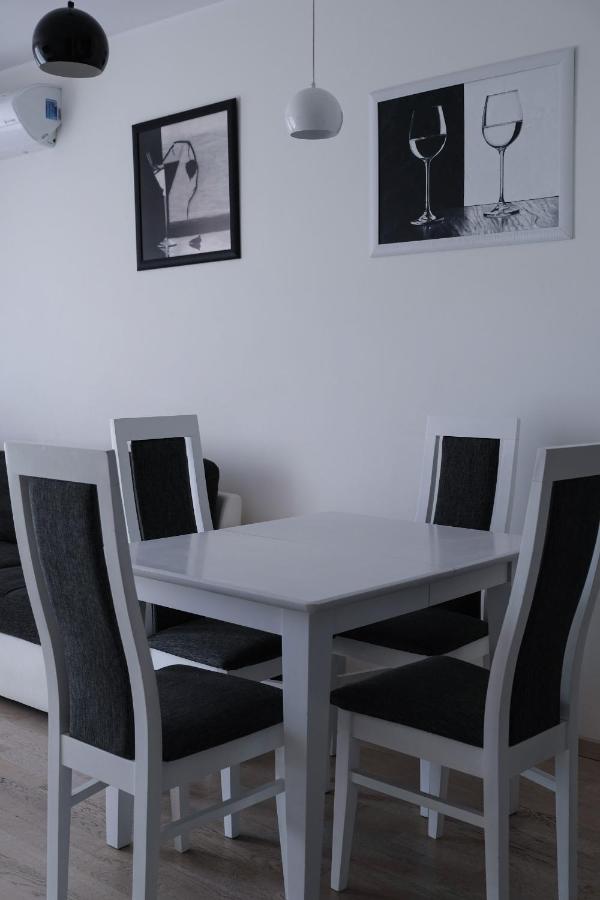 D&A Apartments Obozowa Warsaw Exterior photo